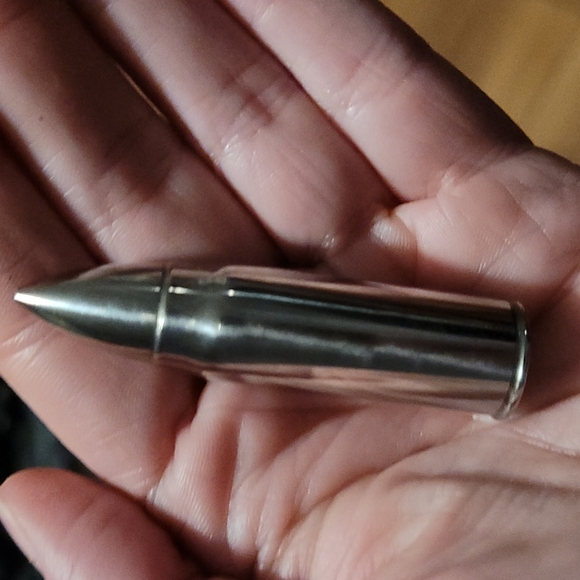 Ice cubes - Picture 3 of 4